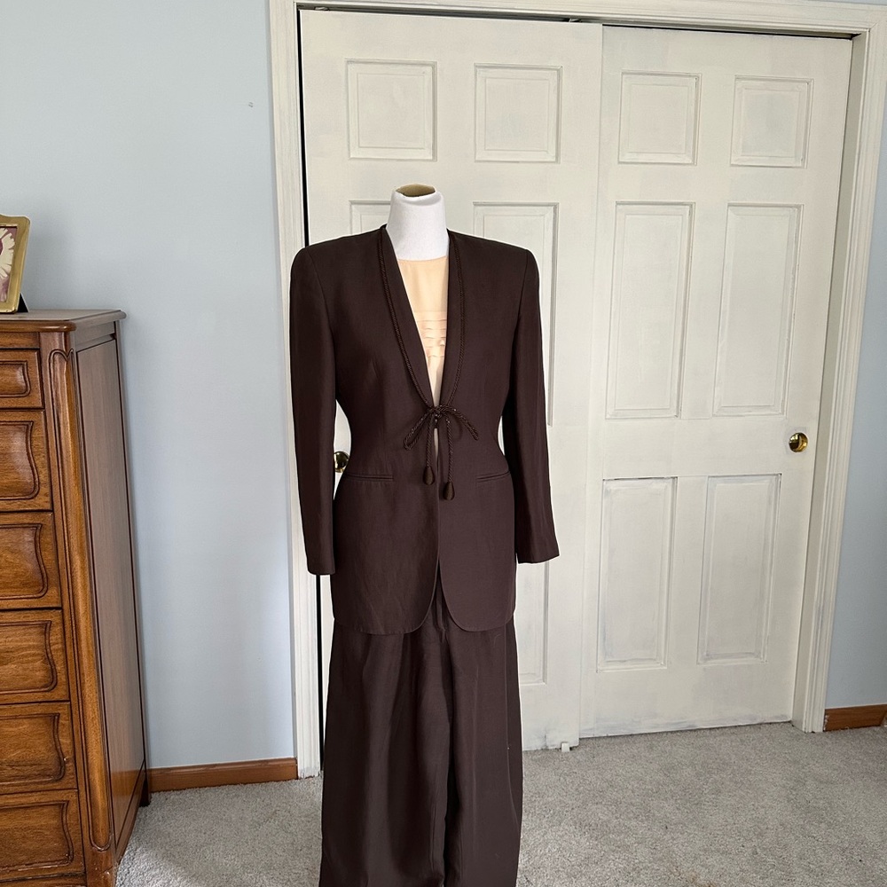 Giorgio Armani Women's Brown Silk Linen Suit